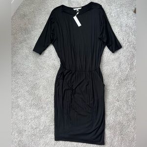 Trina Turk Black A Line Dress 3/4 Sleeve, Fitted Skirt with Pockets Size XS